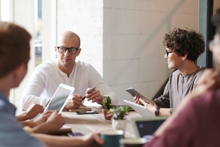 gallery/pexels-fauxels-3184299